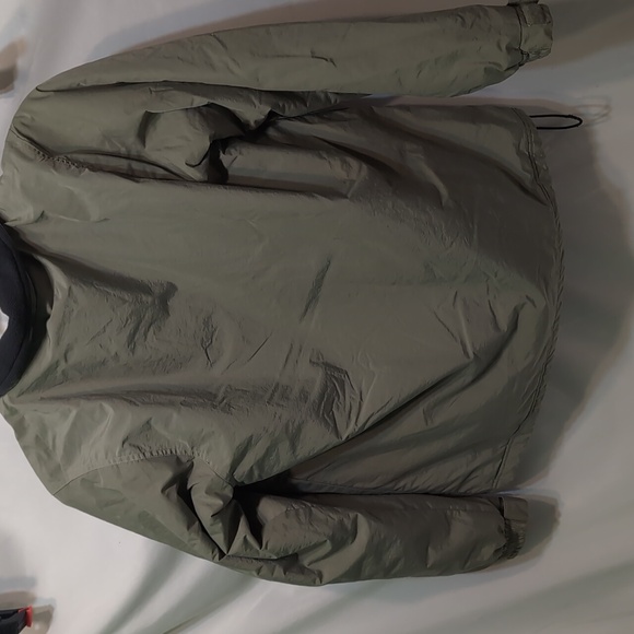 Men's Cabela's khaki full zip coat size medium - Picture 6 of 10